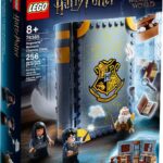 LEGO® 76385 Harry Potter - Chwile z Hogwartu™: zajęcia z zaklęć i uroków