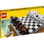 LEGO® 40174 - Zestaw szachów z motywem LEGO